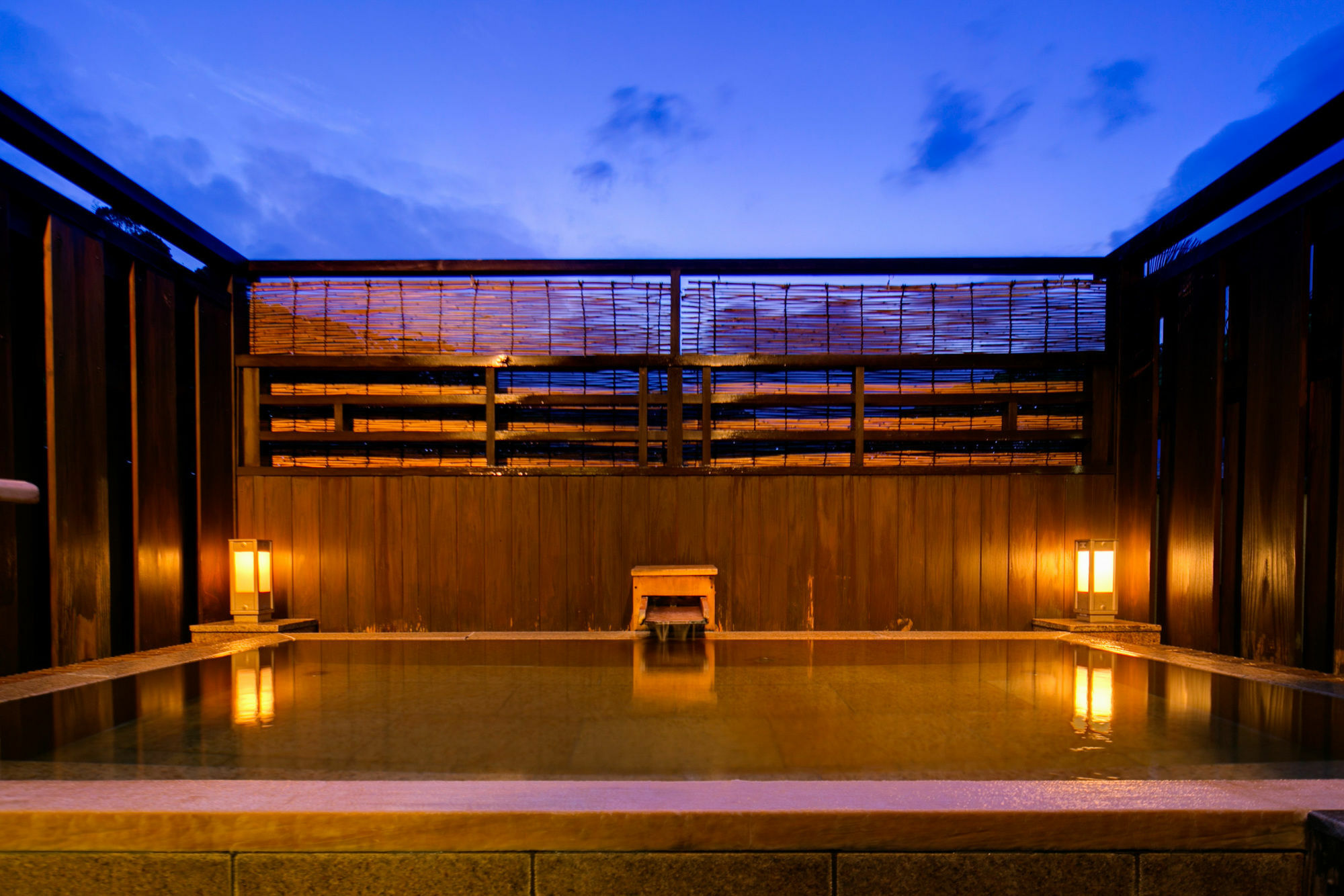 Yugawara Mizunokaori Hotel Buitenkant foto