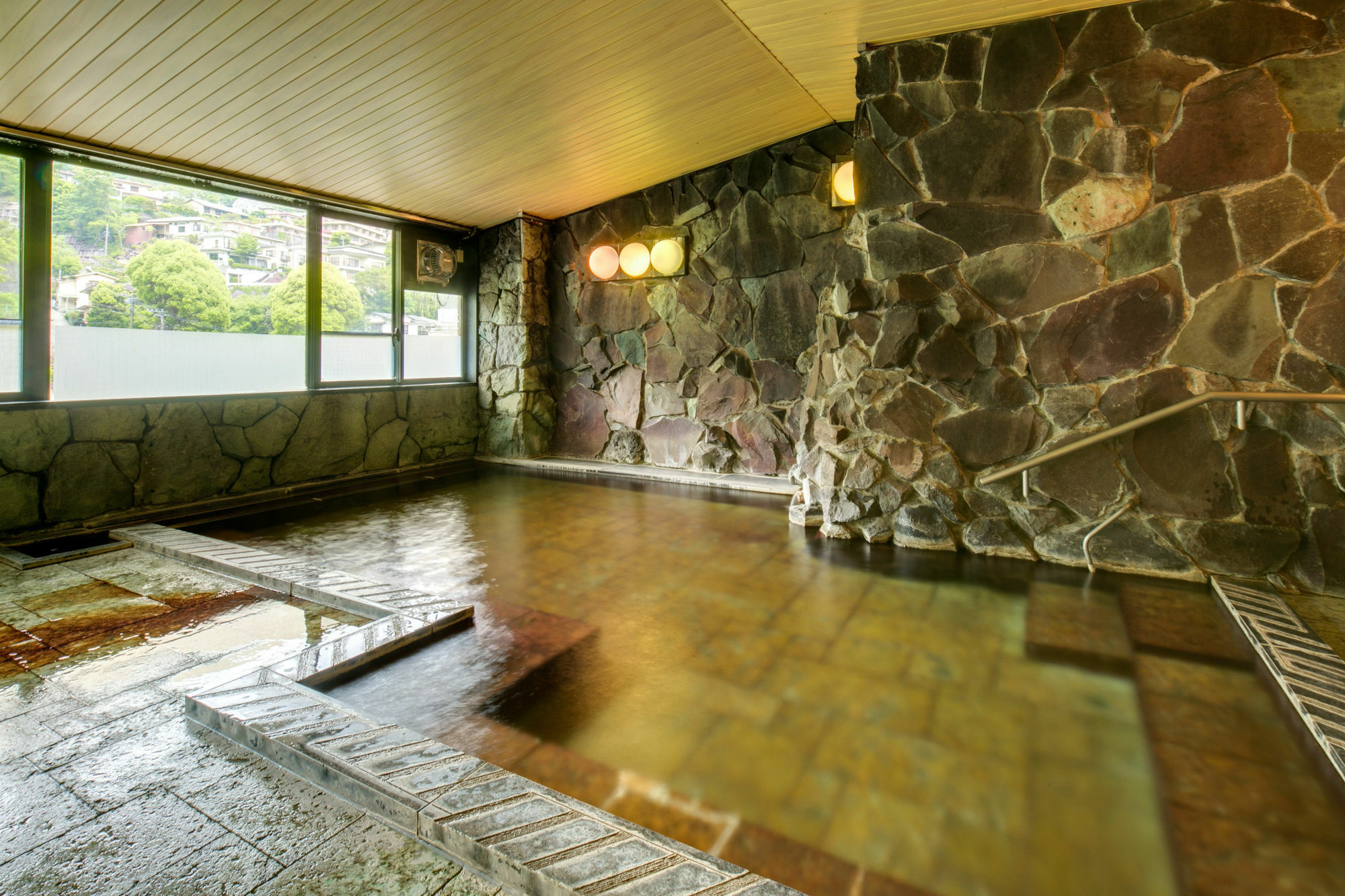 Yugawara Mizunokaori Hotel Buitenkant foto